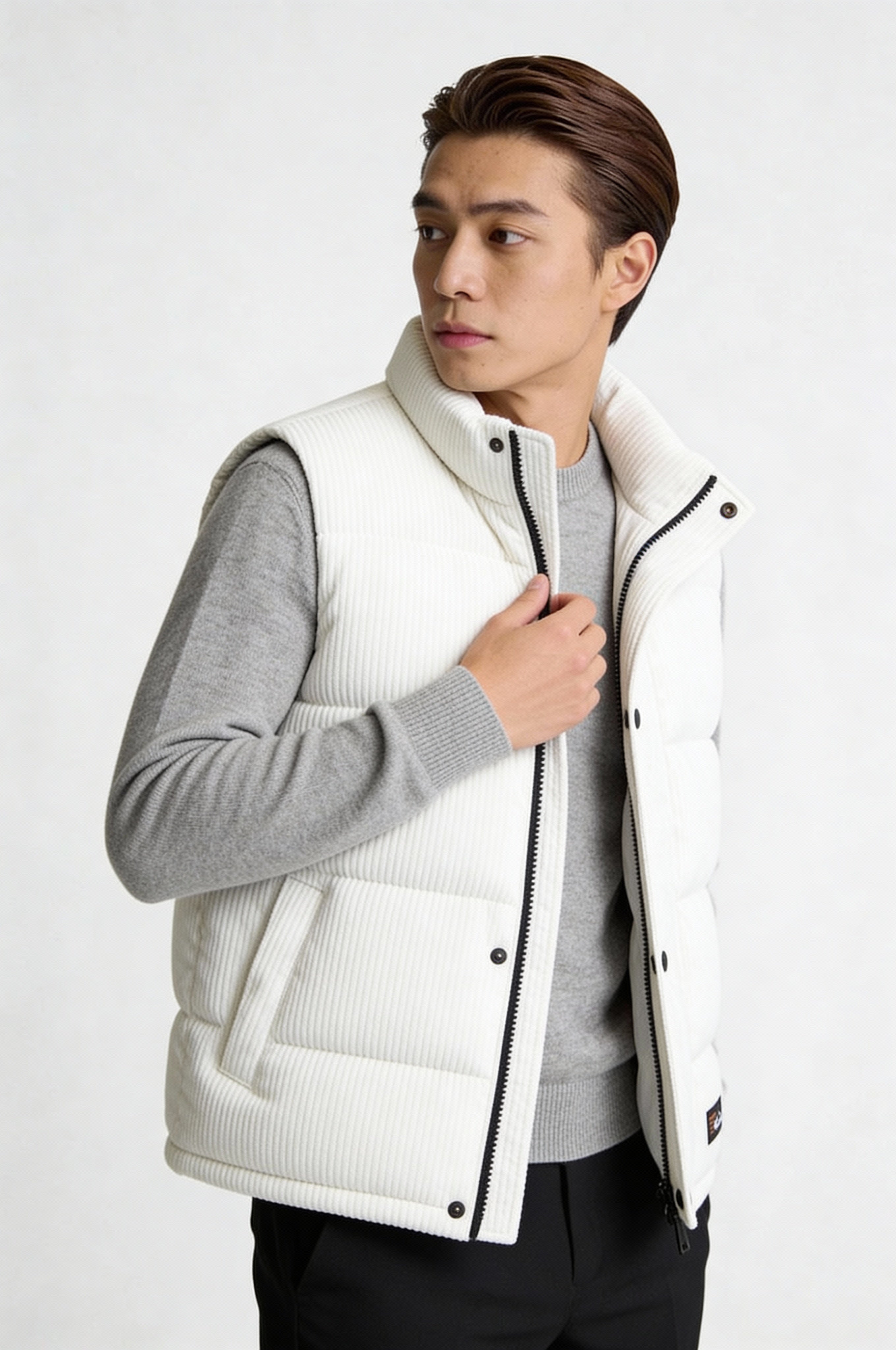RAVION CORD PUFFER VEST – WHITE