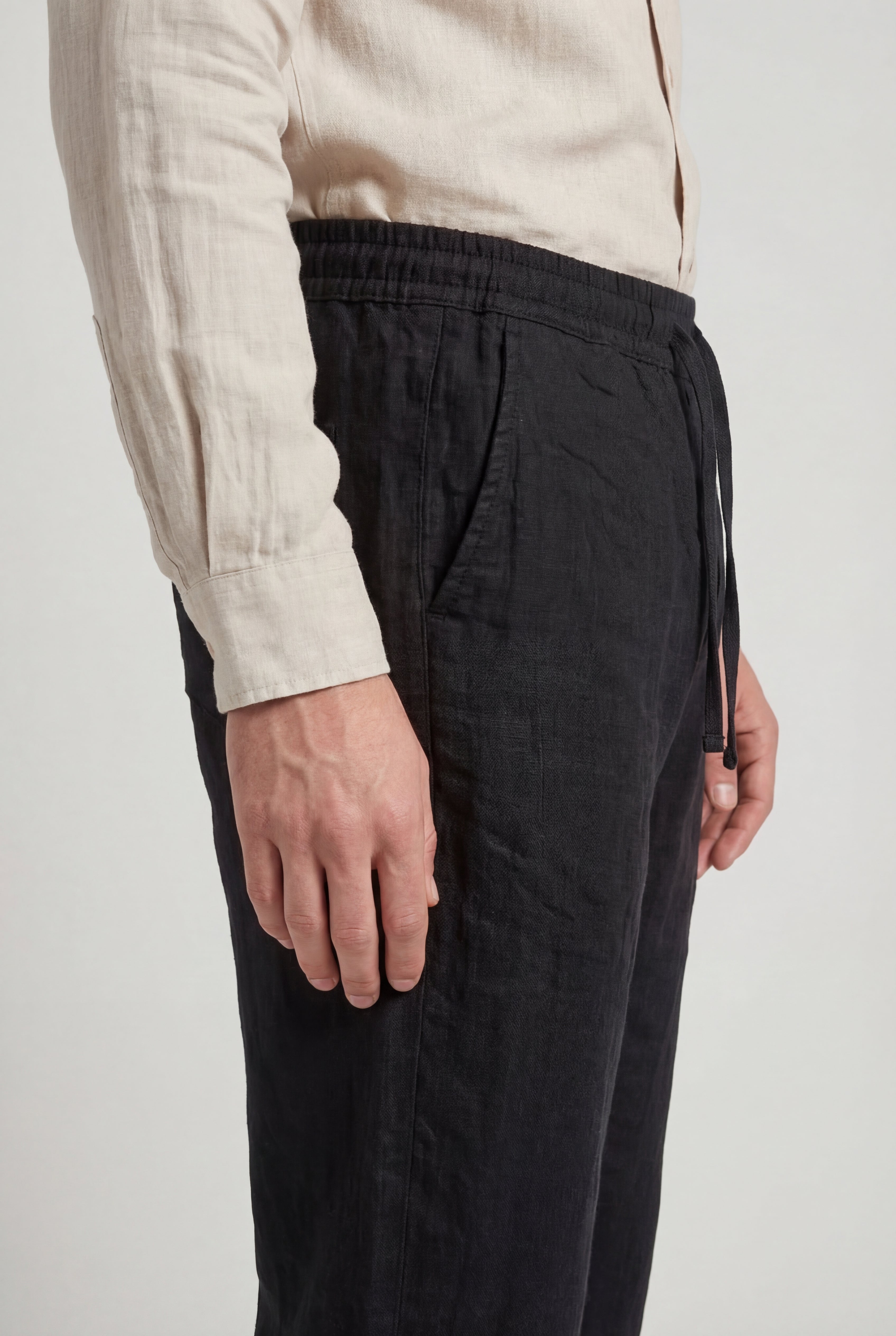 RENZIO LINEN TROUSERS – BLACK