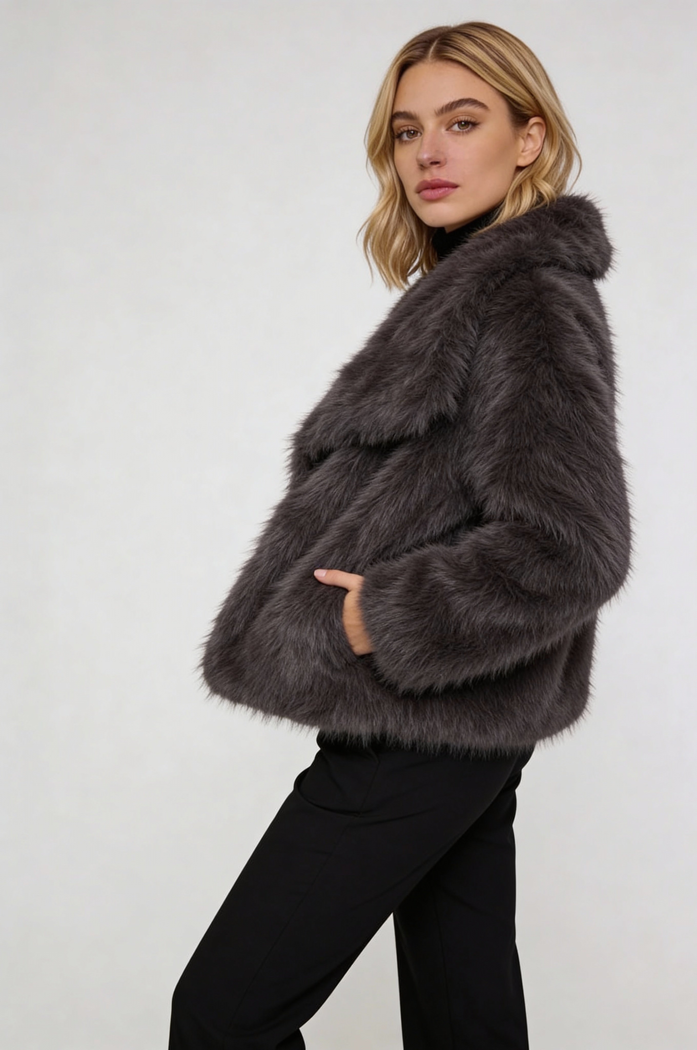RIVELYN FAUX FUR COAT – GRAY