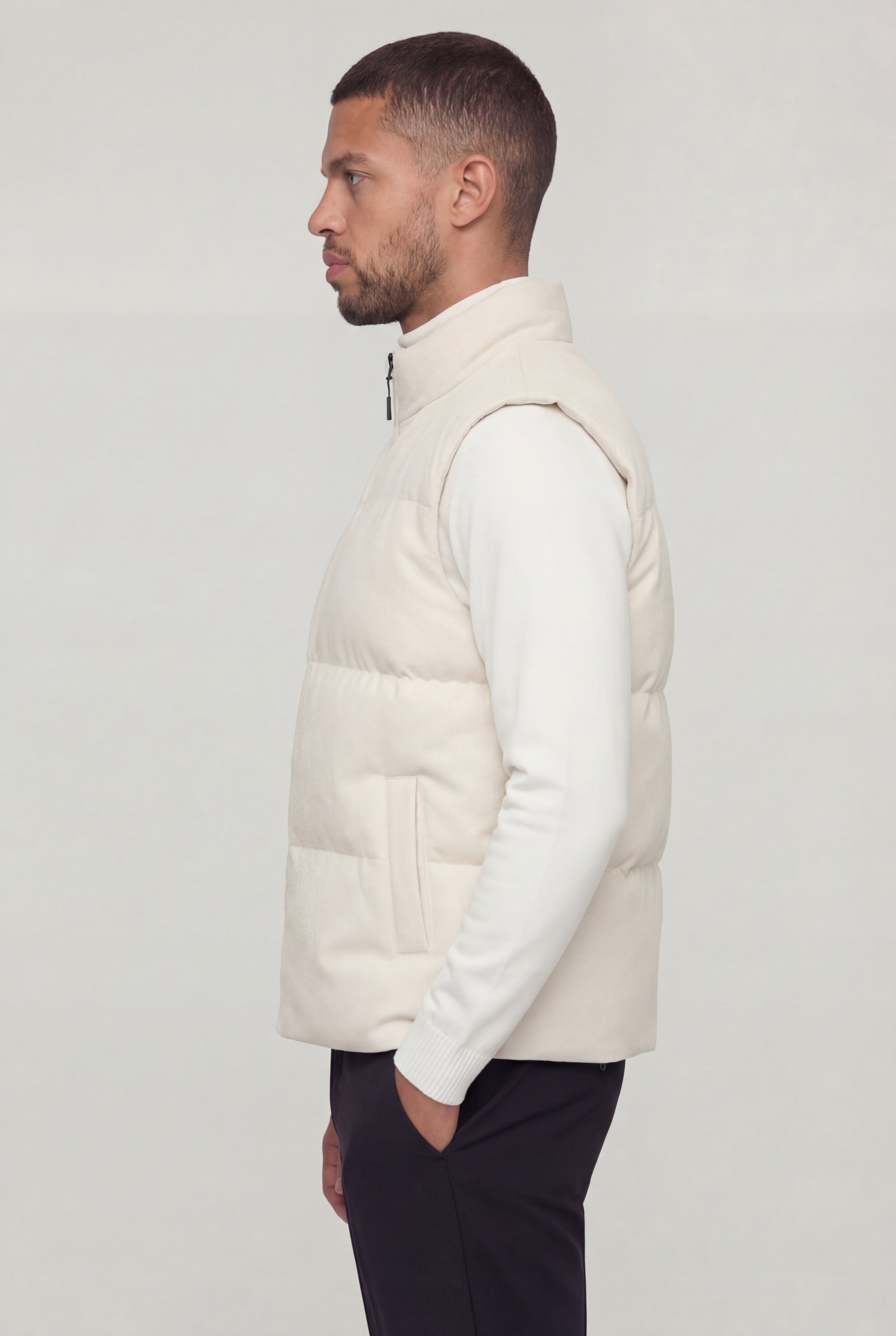 SOLVANE SUEDE VEST – WHITE