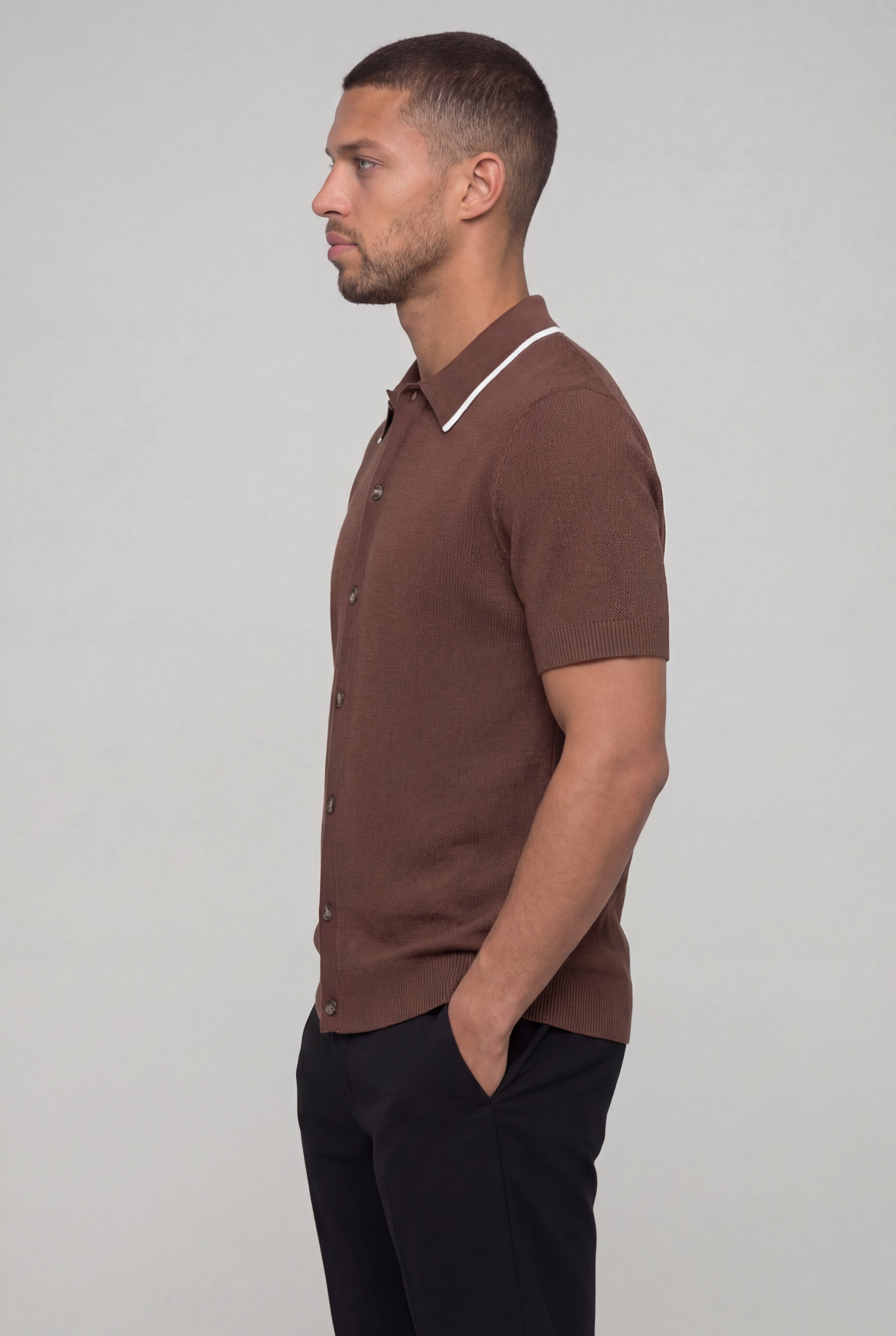 TREVIO TEXTURED POLO SHIRT – COFFEE