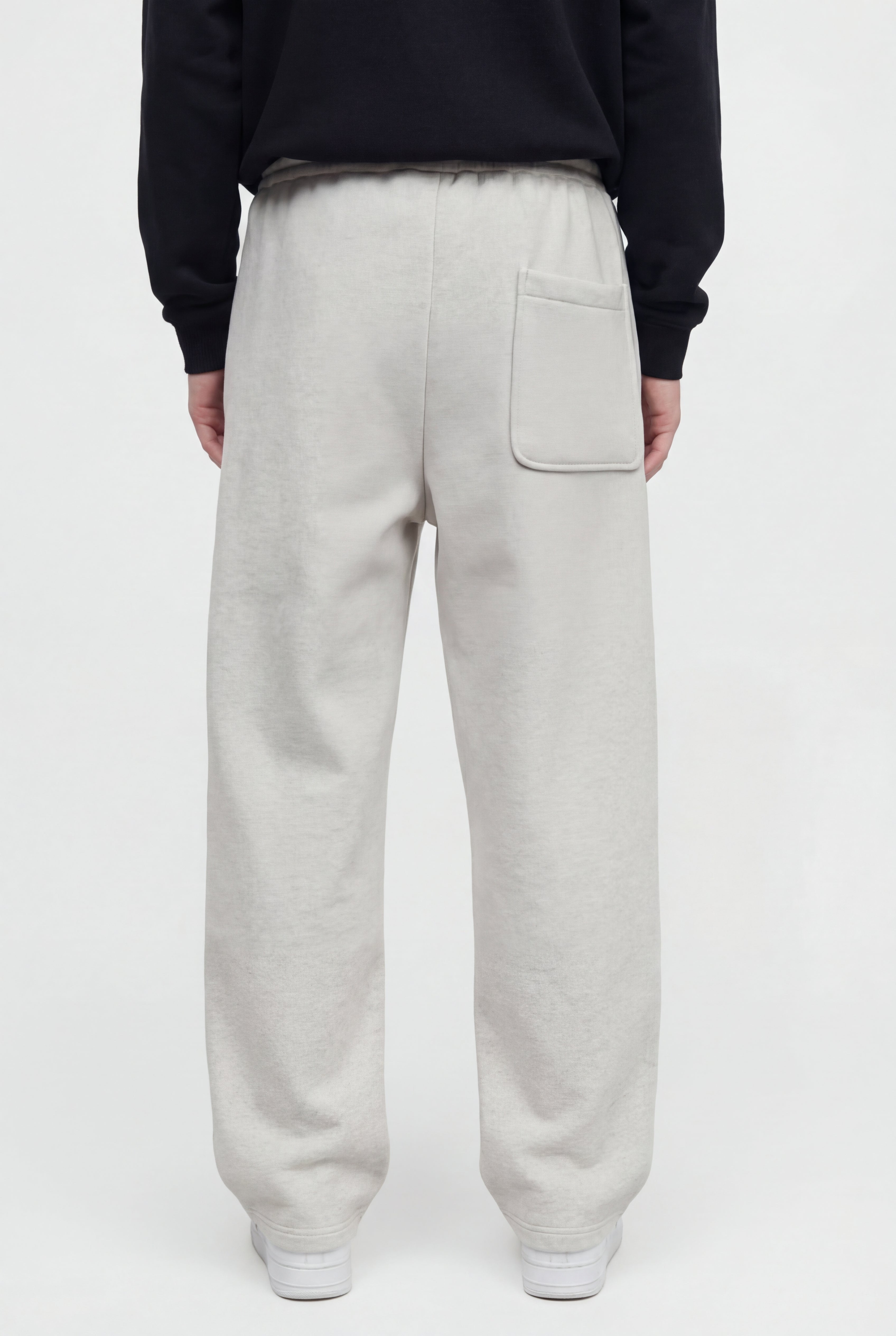 VALTHERO FLEECE SWEATPANTS – STONE