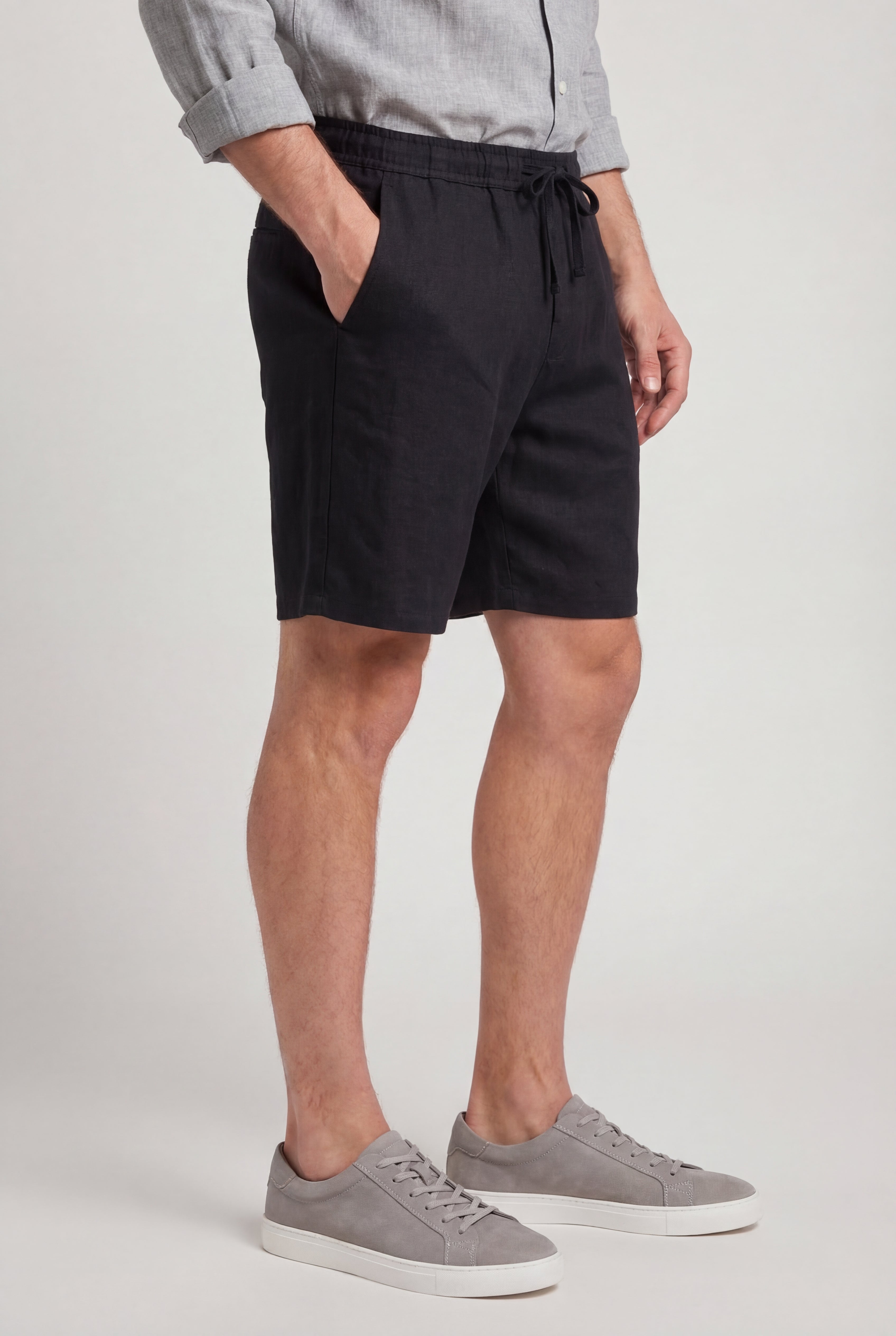 VARCENO LINEN SHORTS – BLACK