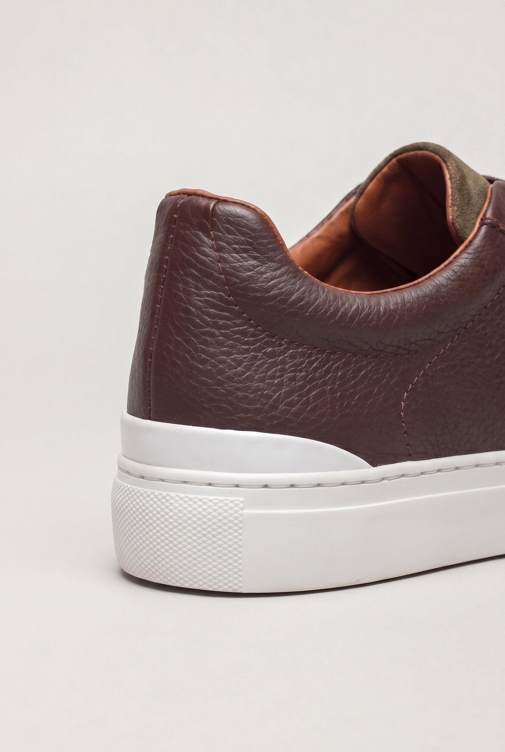 OLEX LEATHER LOAFERS – BROWN