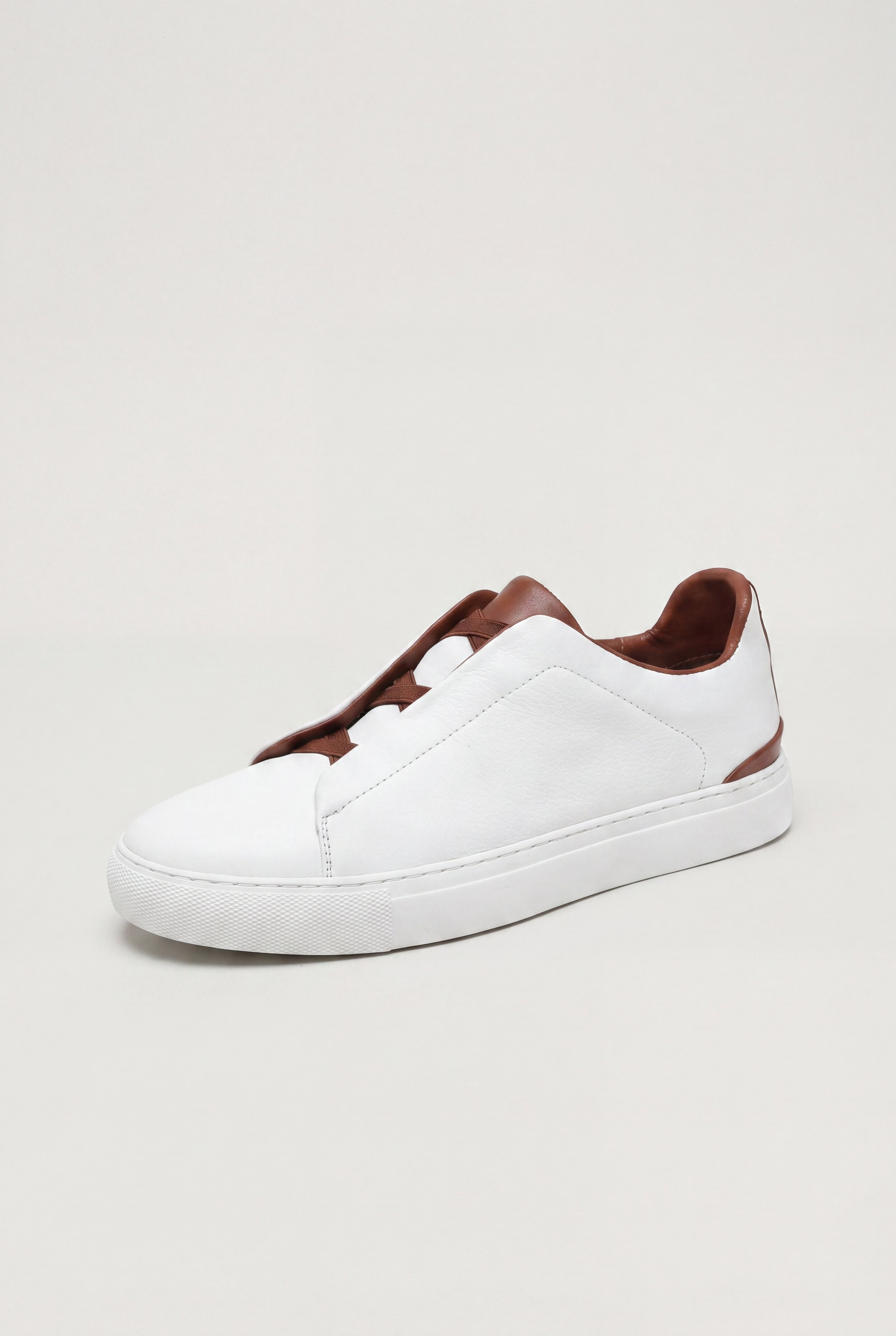 OLEX LEATHER LOAFERS – WHITE