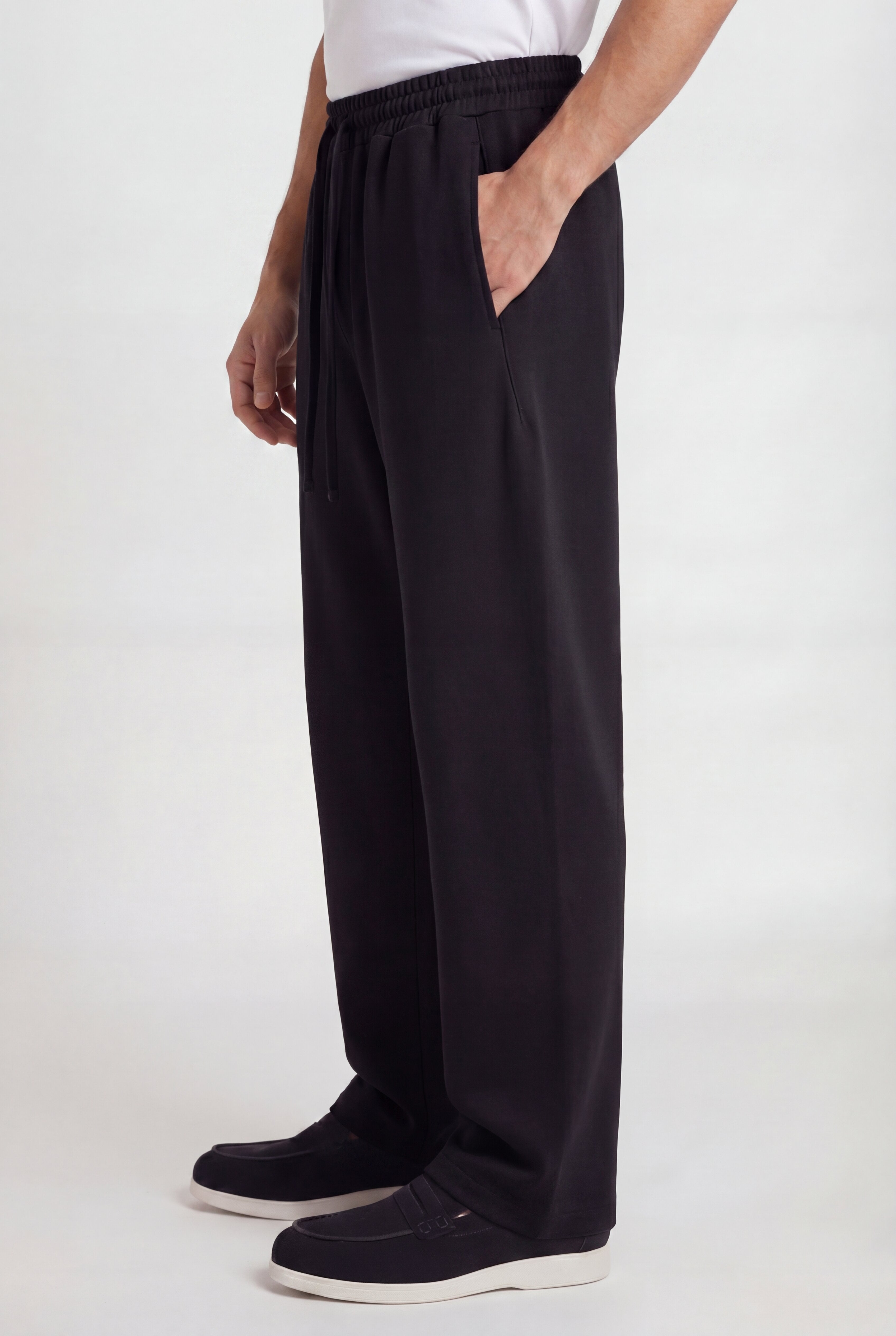VELTORA DRAWSTRING TROUSERS – BLACK