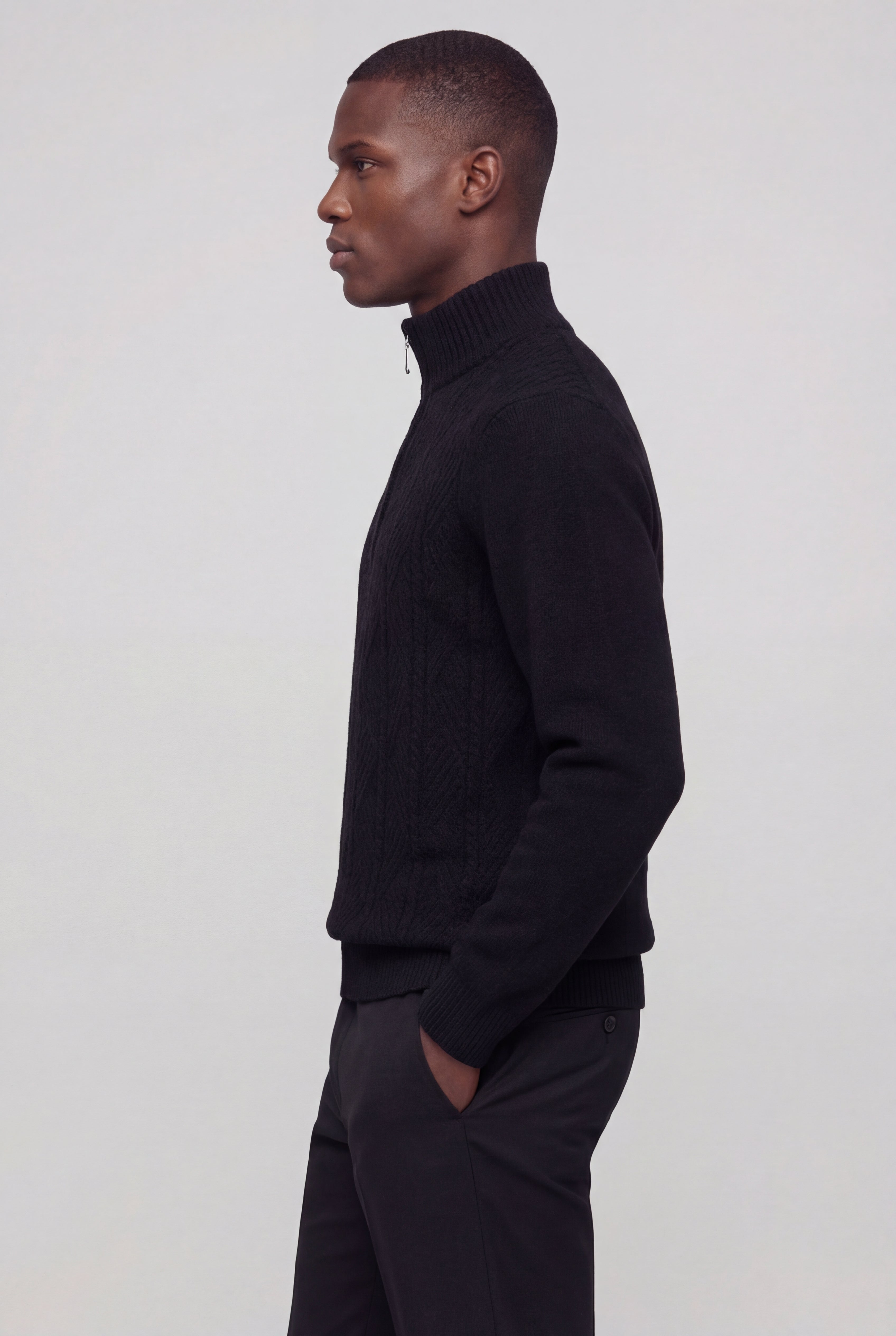 VELTRIN HALF-ZIP SWEATER – BLACK