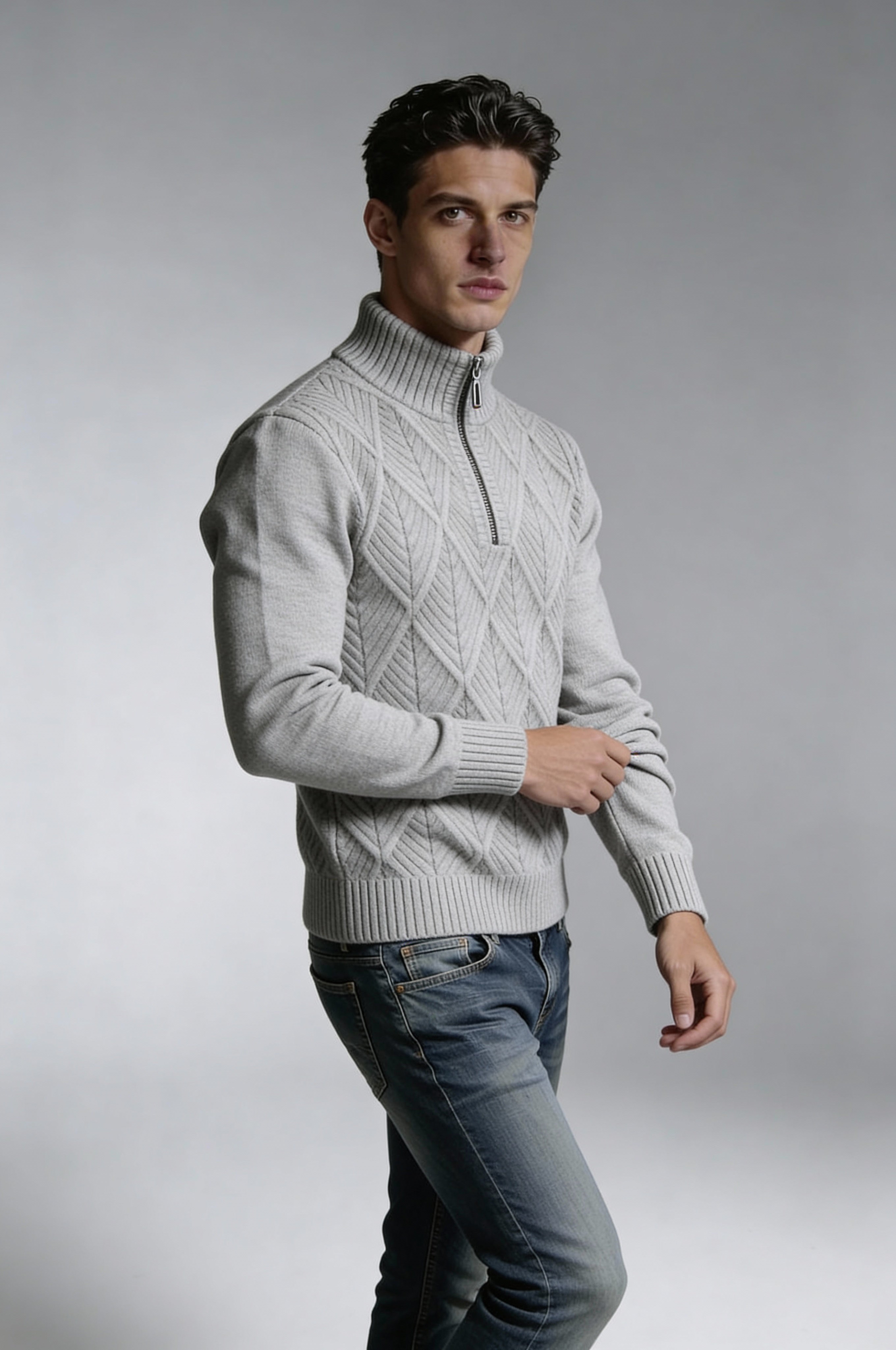 VELTRIN HALF-ZIP SWEATER – GRAY