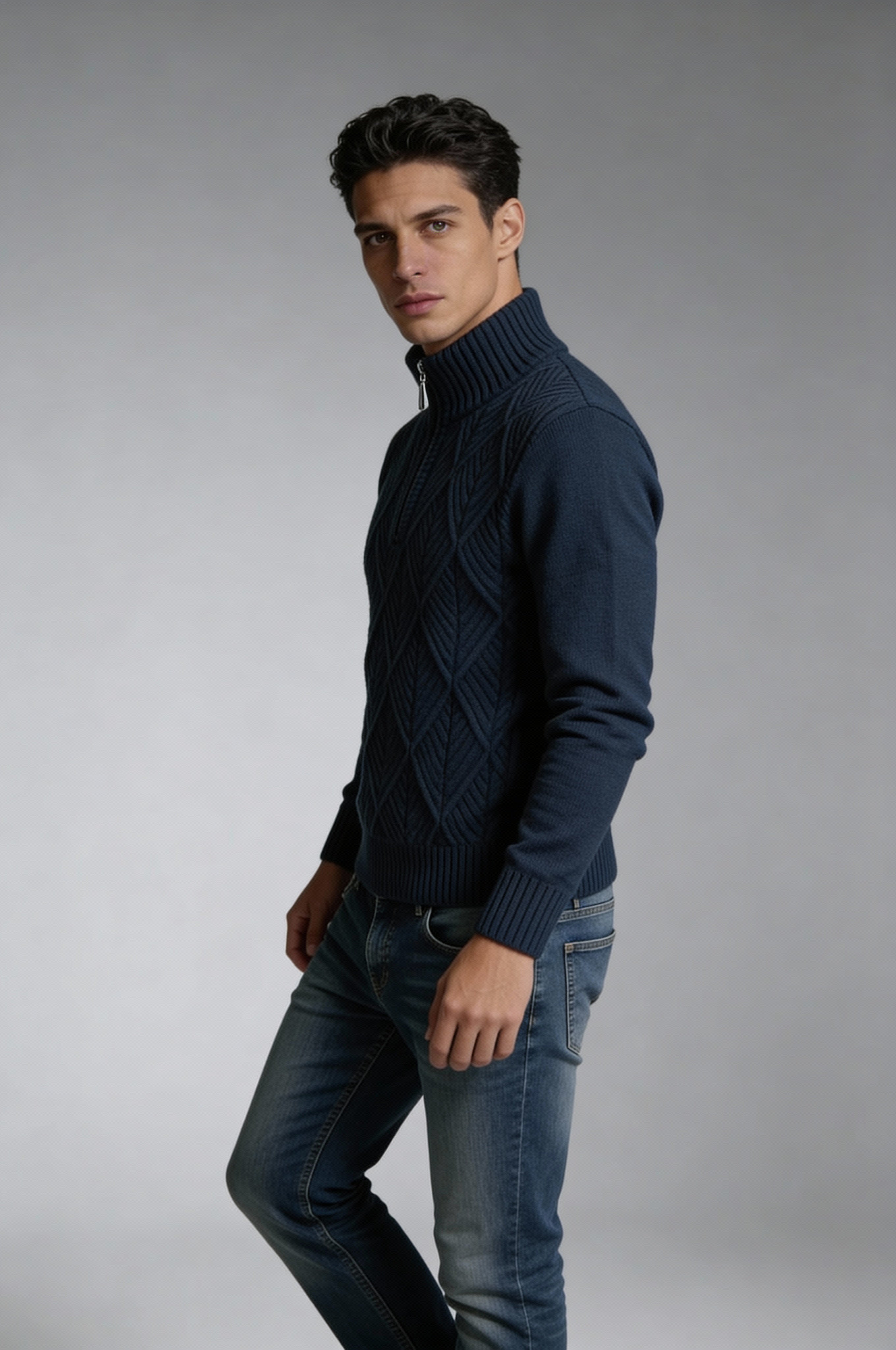 VELTRIN HALF-ZIP SWEATER – NAVY