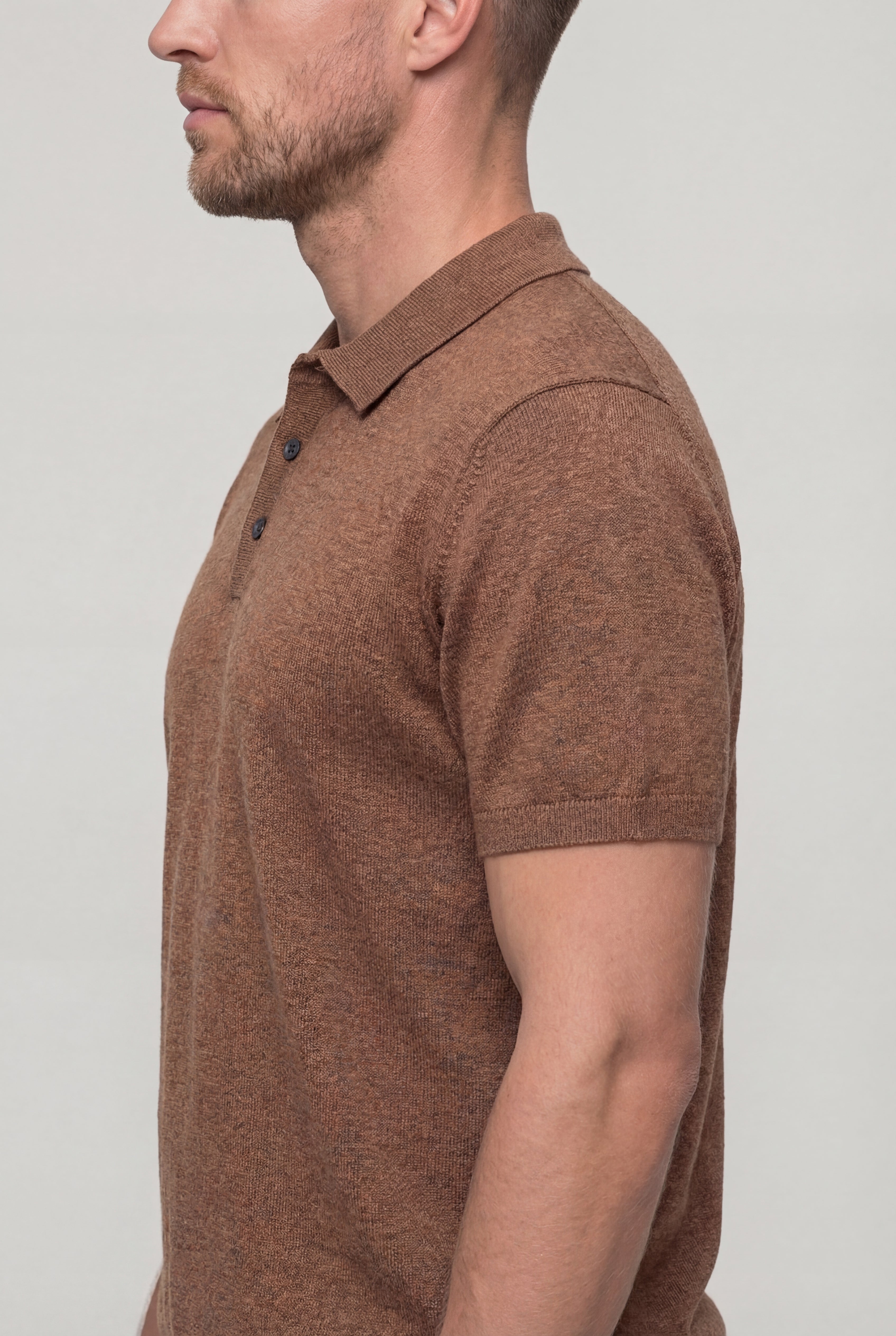 XELARO KNIT POLO SHIRT – BROWN