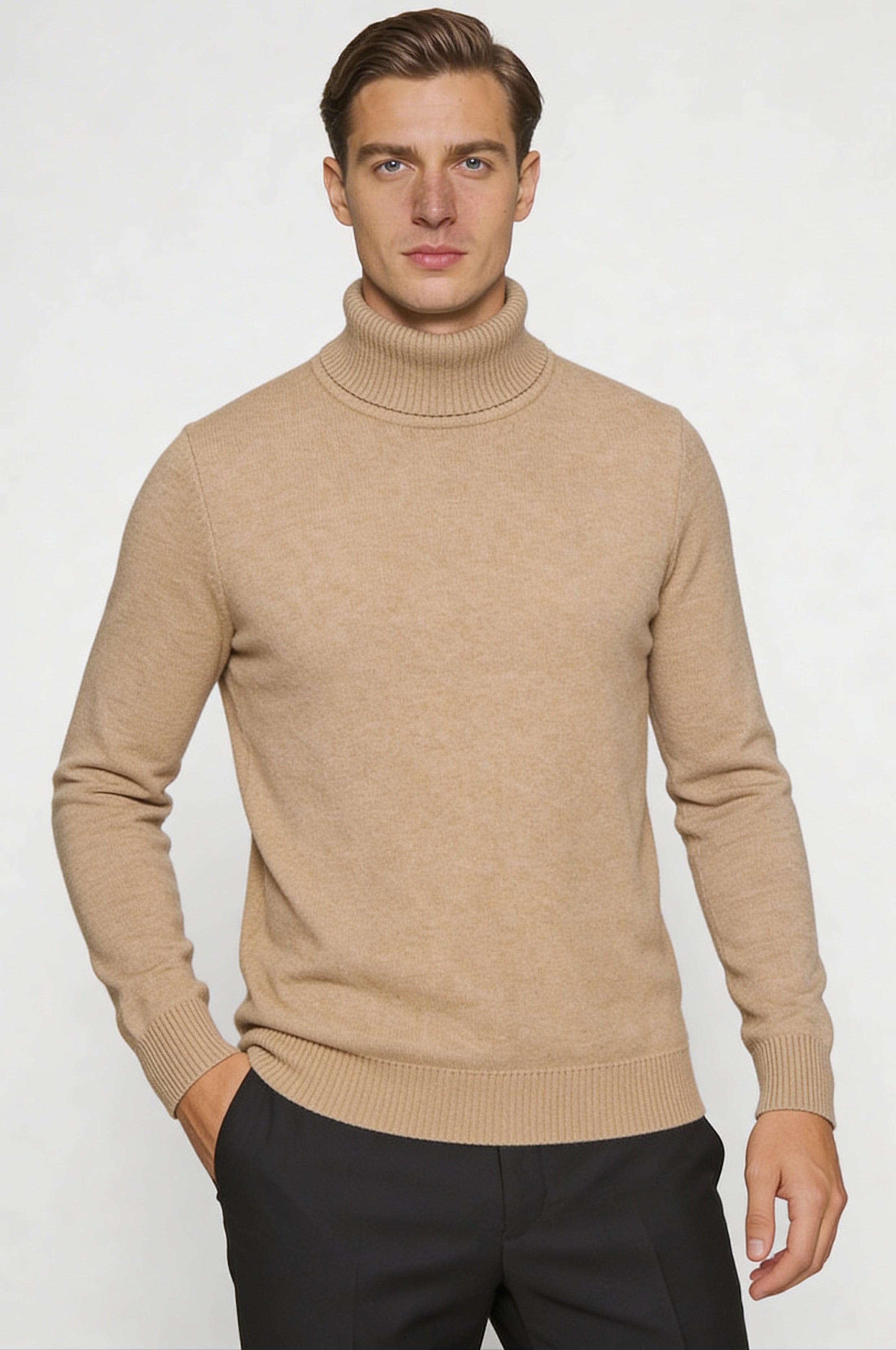 ZAVERON THIN TURTLENECK SWEATER – CAMEL