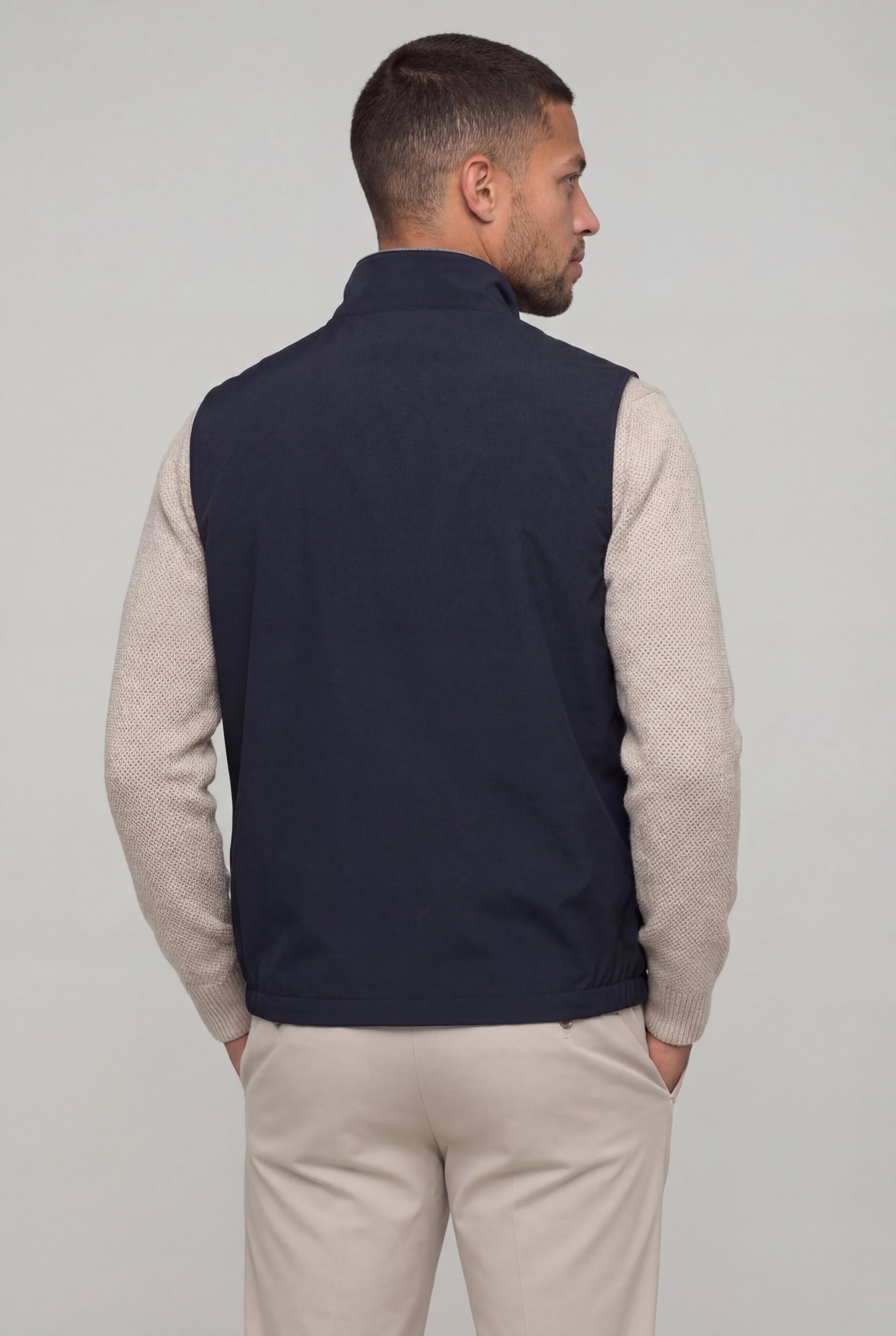 ZELARIO LIGHTWEIGHT REVERSIBLE VEST – NAVY