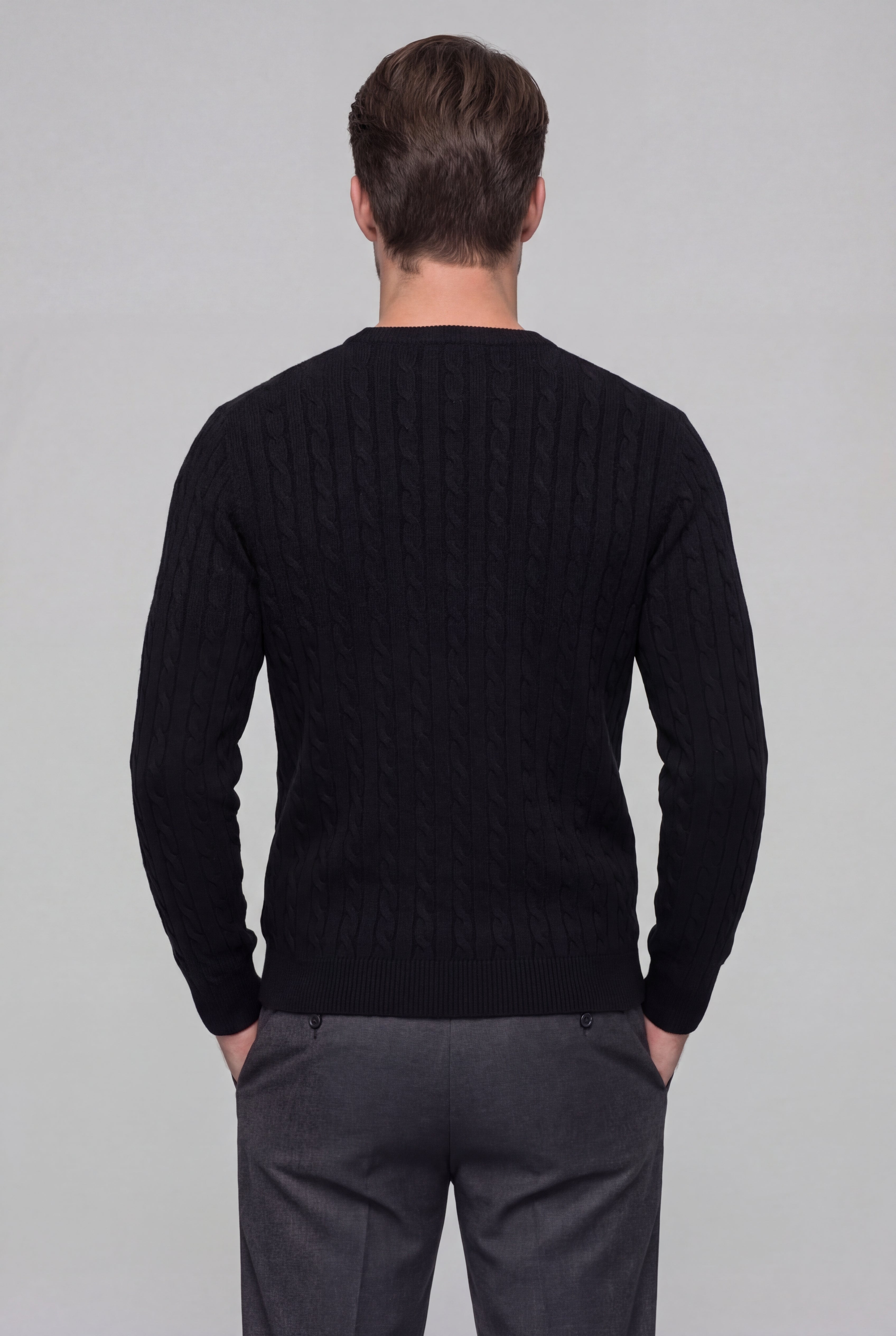 KELVORN WOOL BLEND SWEATER – BLACK