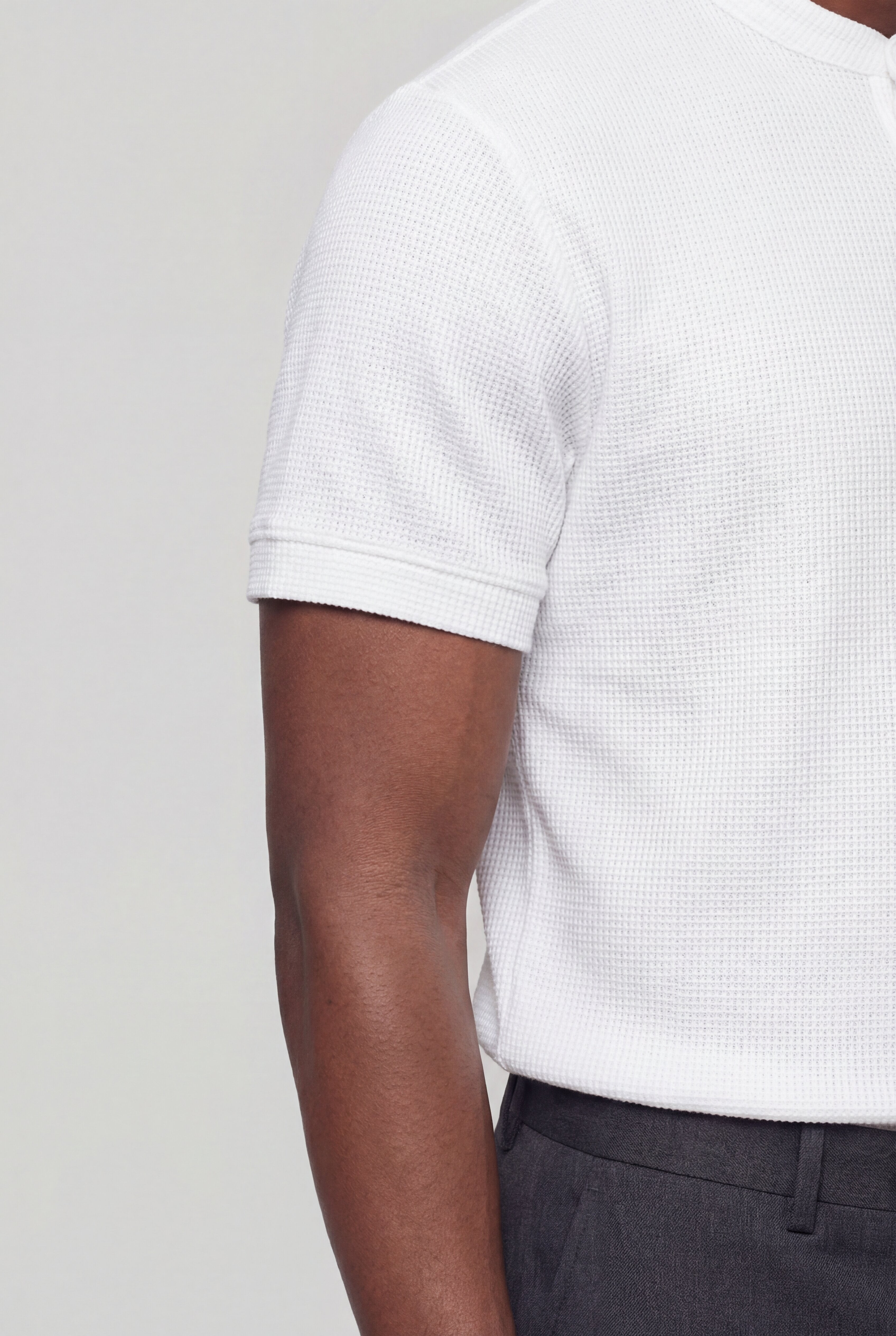 LOMZ HENLEY TEE – WHITE