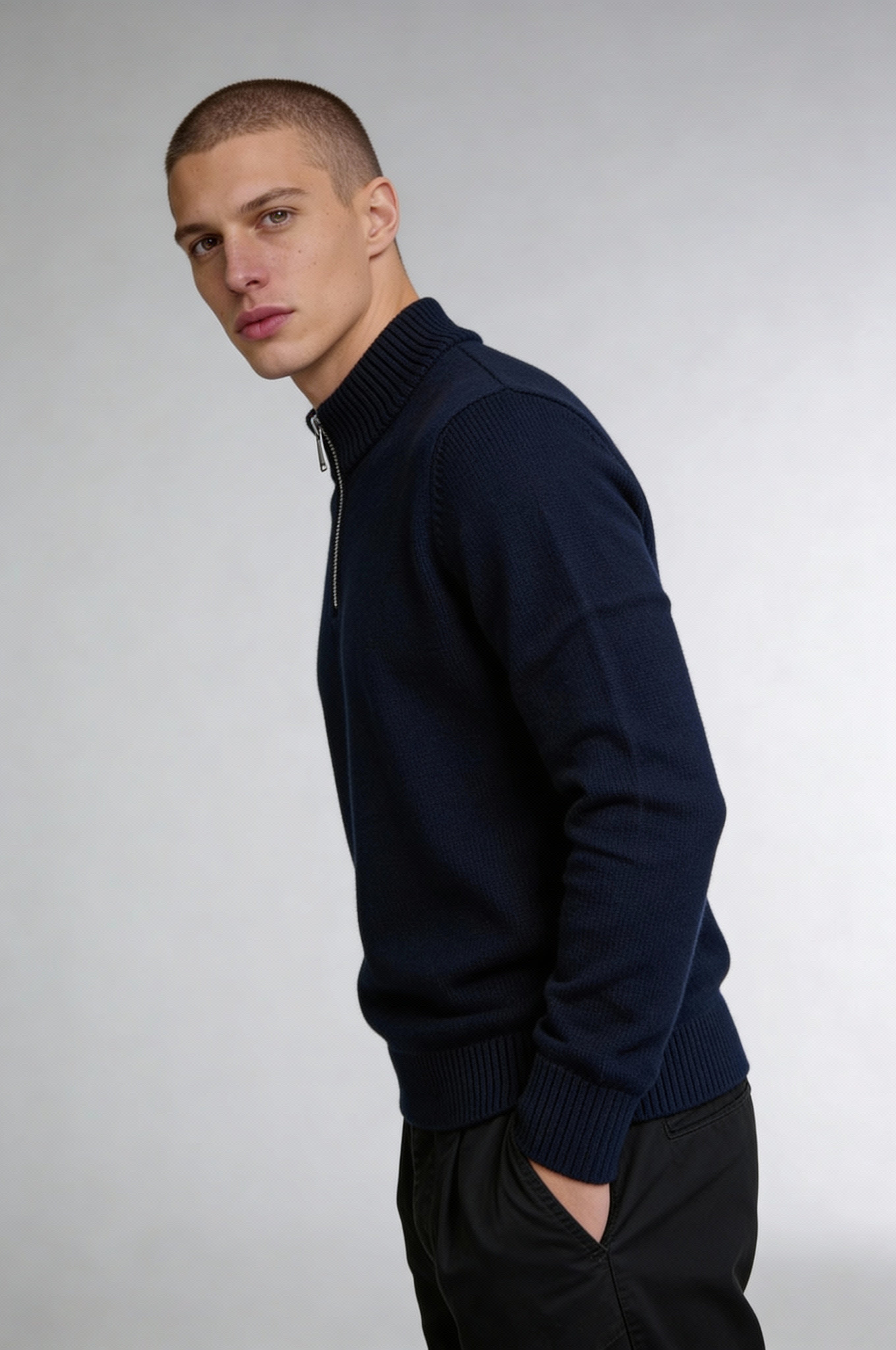 Ridgefield Quarter-Zip Sweater – Navy